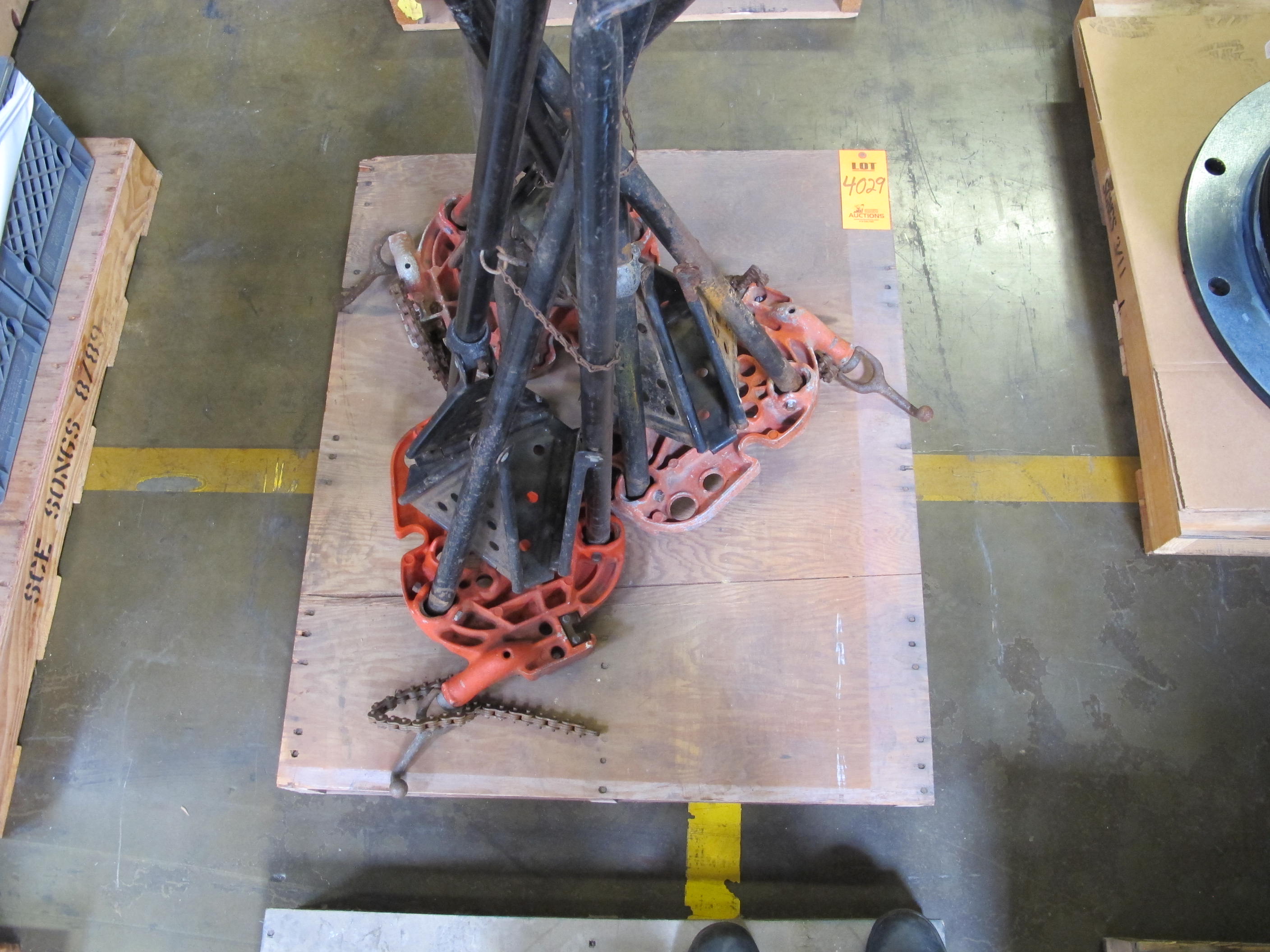 (3) RIDGID TRI-STANDS. LOADING & HANDLING FEE $15-4029